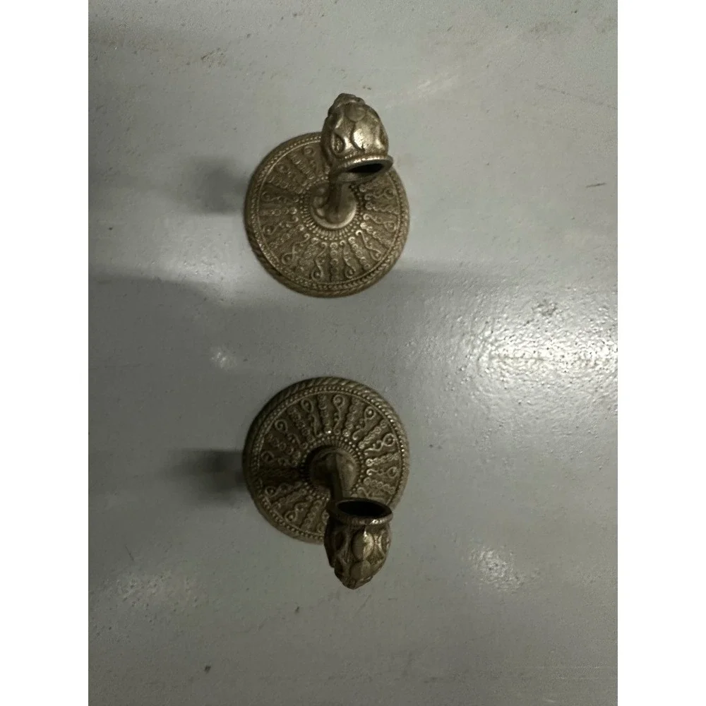 Vintage 1968 Amer Tac & Hdwe Co Brass Curtain Rod Brackets Set of 2 Ornate 3.5in